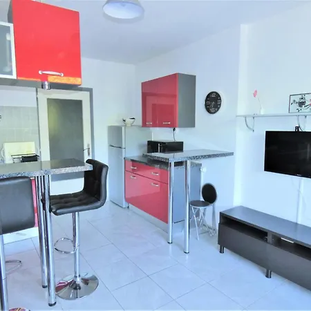 Résidence Les Roseaux - 2 Pièces Pour 2 Personnes 784 Apartamento *